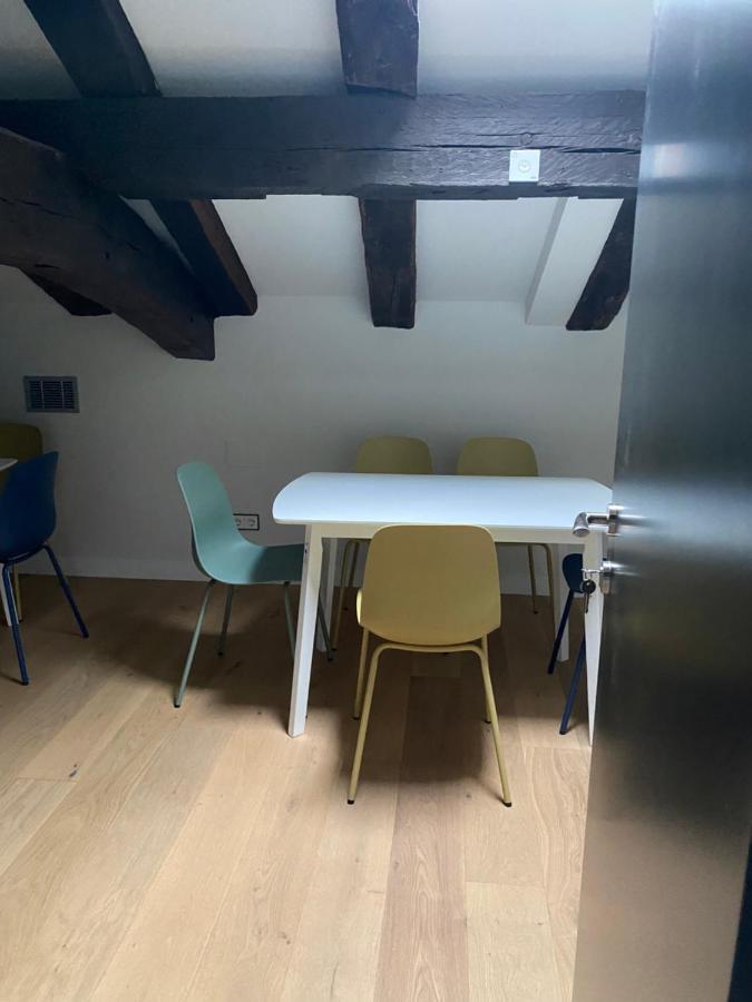 Albergue Turistico De Eugi מראה חיצוני תמונה